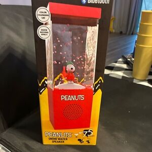Peanuts Red and Yellow Snow Water Speaker with LED